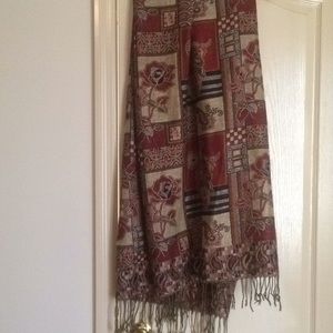 Large woven scarf